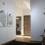 Theasis Apartman