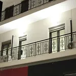 Theasis Apartman