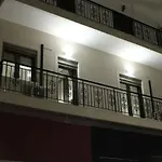Apartman Theasis *