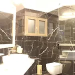 Apartman Theasis