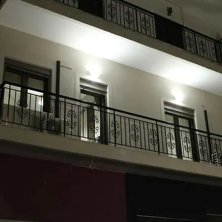 Apartament Theasis *